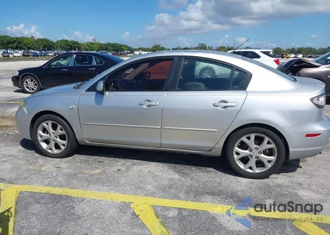 2009 Mazda Mazda3 I z USA, uszkodzony, nr VIN JM1BK32FX91188460
